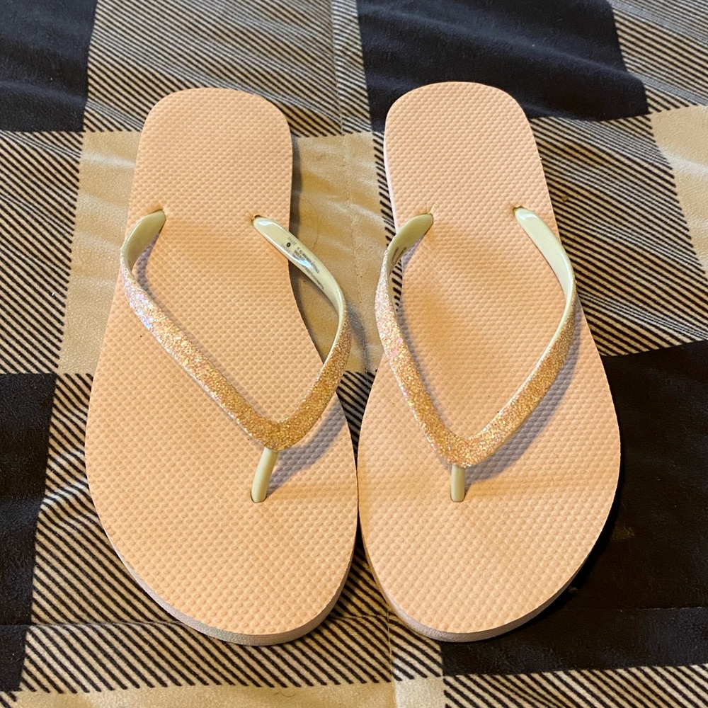 Light pink glitter sandals